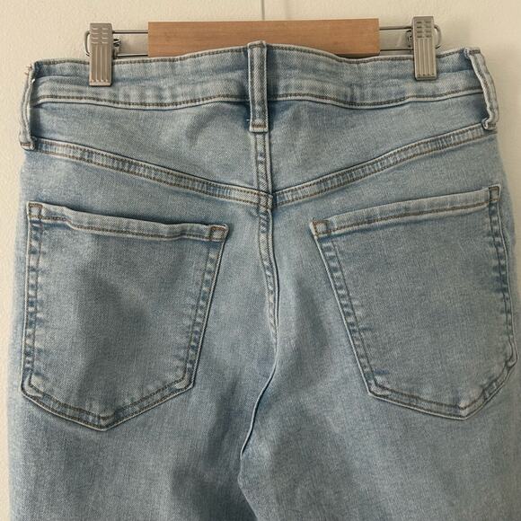 Old Navy Women's High Rise OG Straight Stretch Button Fly Denim Jeans 6 Short - Picture 6 of 8